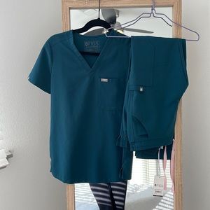 XS Yola & Catarina in Caribbean Blue